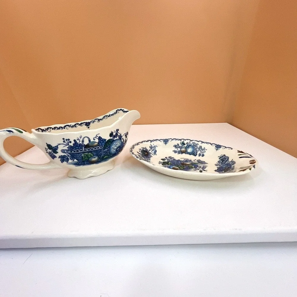 Mason's Ironstone Gravy Boat with‎ Saucer: Blue Fruit Basket Chinoiserie
